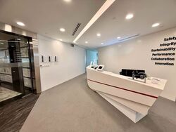 Gateway West (D7), Office #587569471